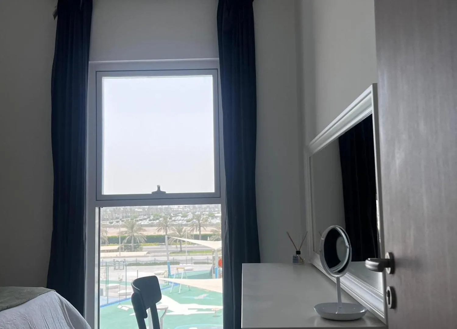 Luxurious Apartment 1Br Stay Steps To Ferrari & Warner Bros Yas Mall Émirats arabes unis